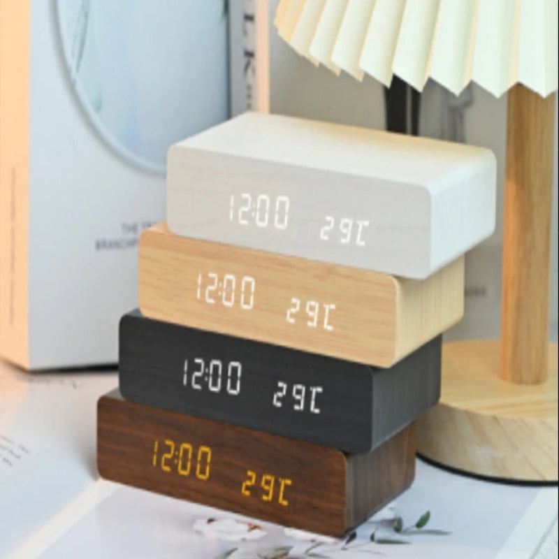 Rise-Charge Smart Clock