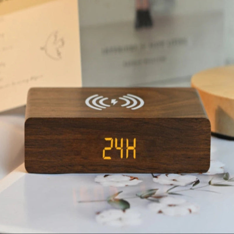 Rise-Charge Smart Clock